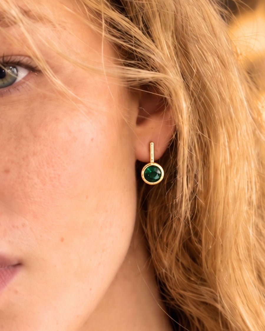 Ava Bar Stud Earrings in Emerald