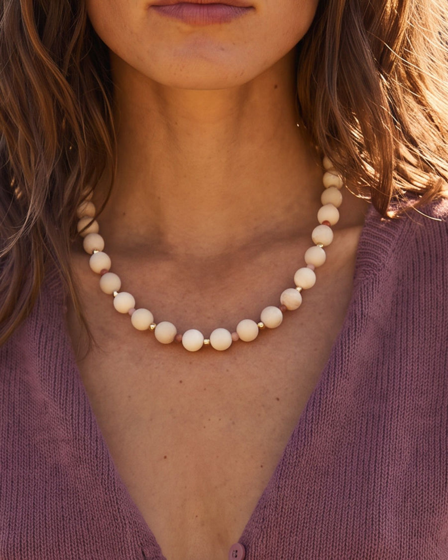 Dot Necklace in Ivory