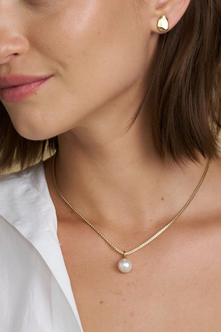 Gaia Pearl Layering Necklace