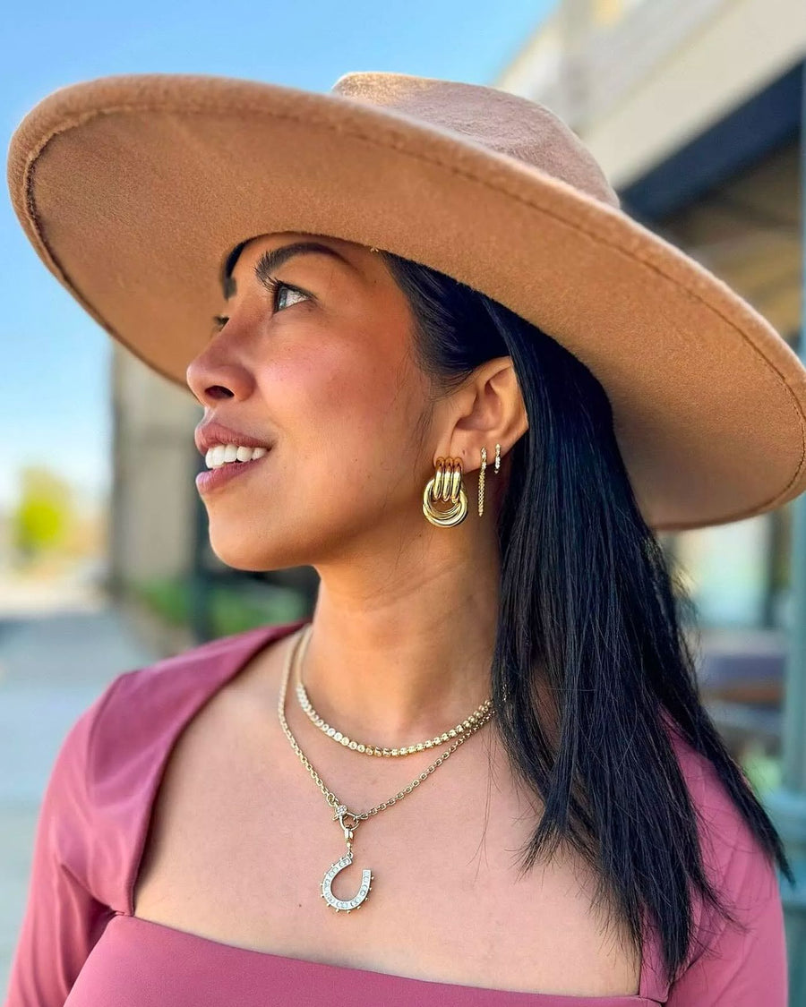 Love Knocker Knot Earring