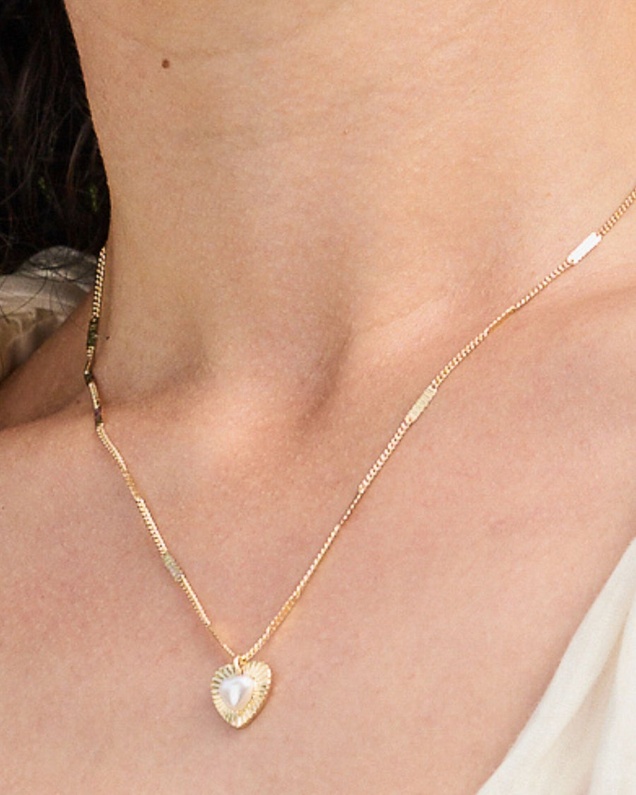 Pearl Mini Vintage Heart Necklace