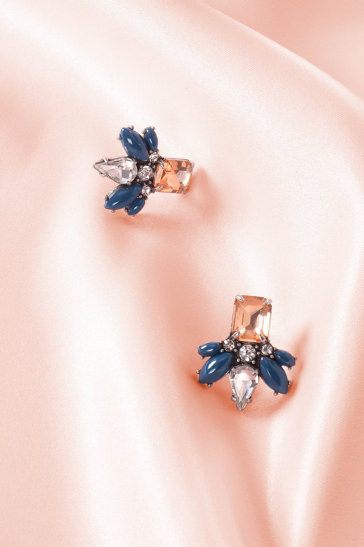 Magnifique Earrings