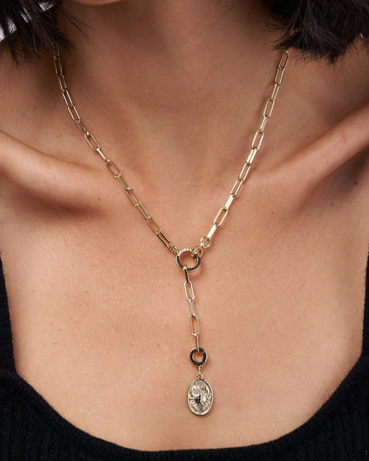 Tatum Link Necklace with Zodiac pendant
