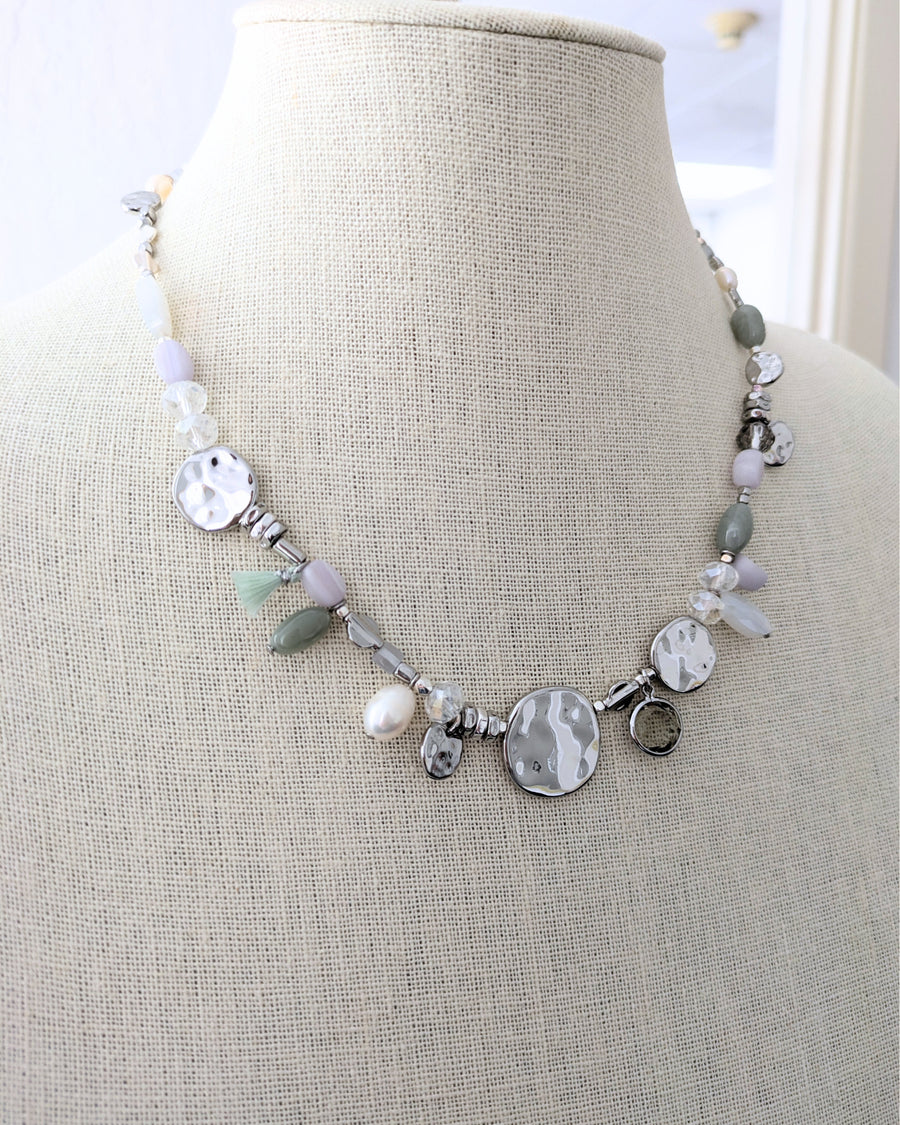 Metal Bubbles Mini Statement Necklace