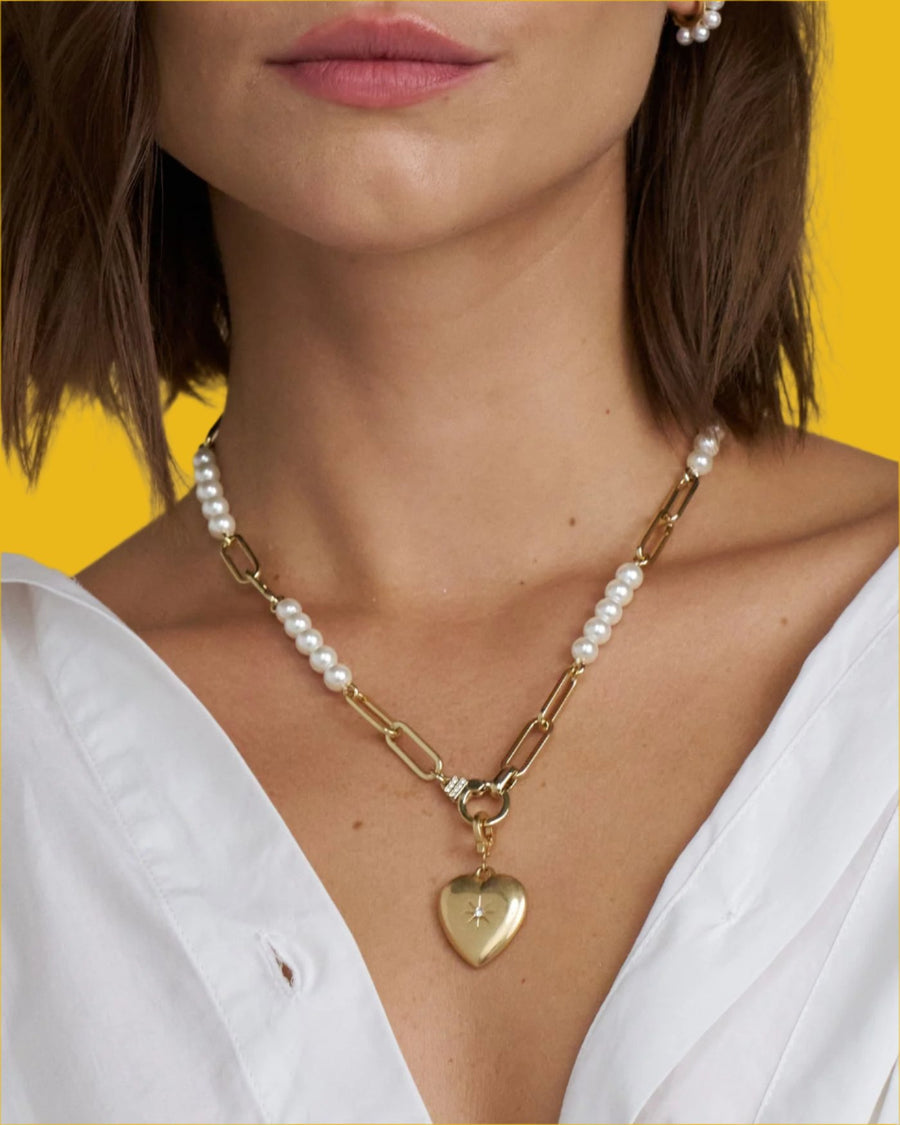 Lauren Pearl Necklace