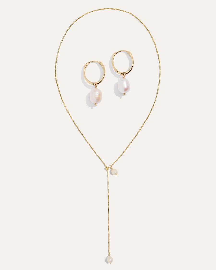 Pearl Bolo Necklace & Essential Huggies